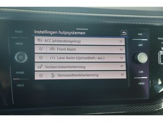 Volkswagen Polo 1.0 TSI Life 95PK Automaat Virtual 15 inch LMV Adaptive Cruise Navigatie Carplay Parkeersensors LED