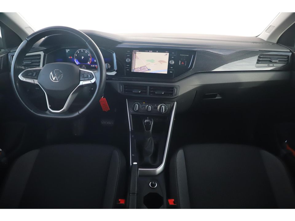 Volkswagen Polo 1.0 TSI Life 95PK Automaat Virtual 15 inch LMV Adaptive Cruise Navigatie Carplay Parkeersensors LED