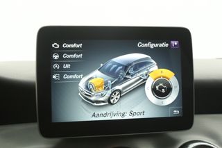 Mercedes-Benz CLA-Klasse 180 Business Solution AMG Automaat Airco Cruise Camera LED Navi PDC Stoelverwarming 18"LMV