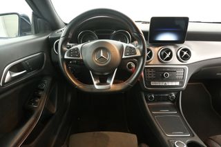 Mercedes-Benz CLA-Klasse 180 Business Solution AMG Automaat Airco Cruise Camera LED Navi PDC Stoelverwarming 18"LMV