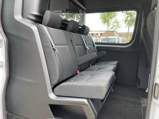 Mercedes-Benz Sprinter 317 1.9 CDI 170pk L3H2 RWD / luxe DC 5 persoons / rijklaar € 44.950 ex btw / trekhaak / climate control / achteruit rijcamera / 18 inch velgen met 4 seizoenen banden !