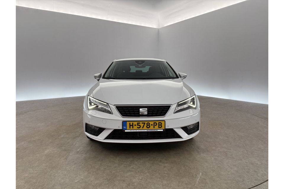 SEAT Leon 1.5 TSI 150PK Automaat Style Ultimate Edition | Beats-Audio | ACC Camera Carplay Clima Navi LED Navi PDC Stoelverwarming 18"LMV