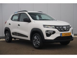 Dacia Spring Business 27 kWh Automaat Leder Navigatie Camera Airco Cruise 14 inch LMV Elektrische Ramen