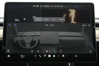 Tesla Model 3 Long Range AWD 75 kWh 351PK Automaat Autopilot Pano Clima Camera Cruise LED Navi PDC Stoelverwarming Leder 19''LMV