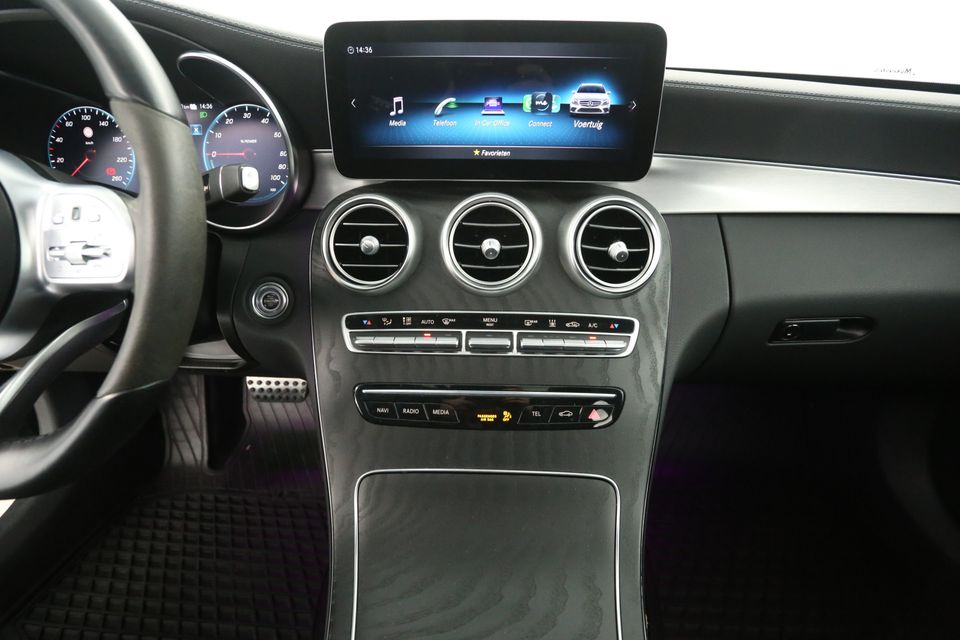 Mercedes-Benz C-Klasse C300e Business Solution AMG Limited 211PK Automaat 360Camera Sfeerverl. Stoelverwarming Pano Clima Carplay LED Navi Trekhaak