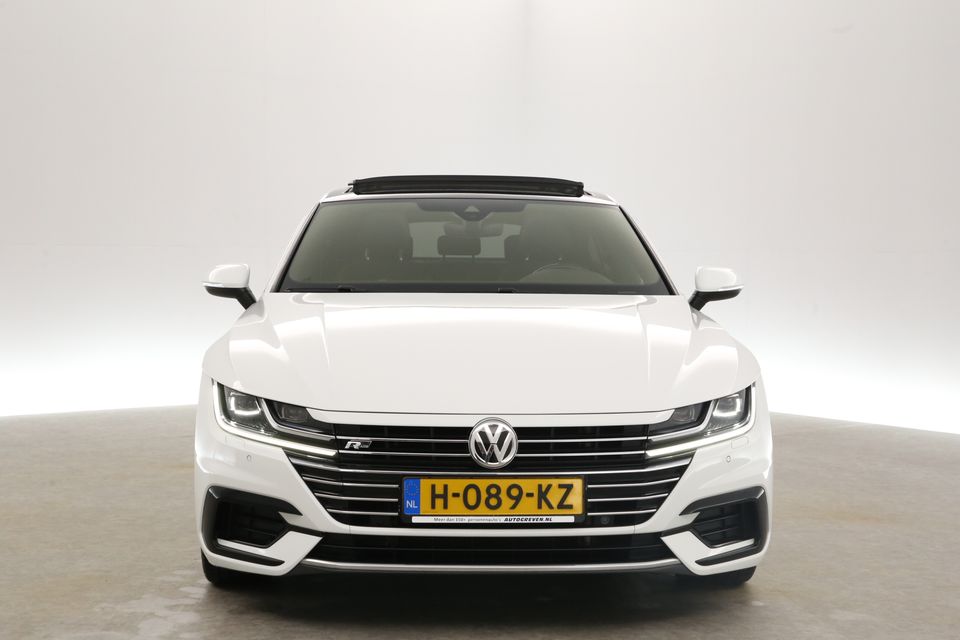 Volkswagen Arteon 2.0 TSI R-line 191PK DSG Automaat Pano LED Clima Camera Carplay Virtual Massagestoel Navi PDC Stoelverwarming Trekhaak