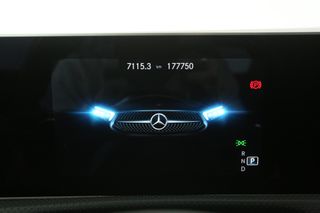 Mercedes-Benz CLA-Klasse 180 AMG Automaat LED Clima Camera Cruise Virtual Navi Trekhaak PDC 18"LMV