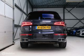 Audi Q5 55 TFSI e quattro S edition Competition | 360 cam | Luchtvering | Trekhaak | Diamond stitch | VC | Memory | NL auto NAP |