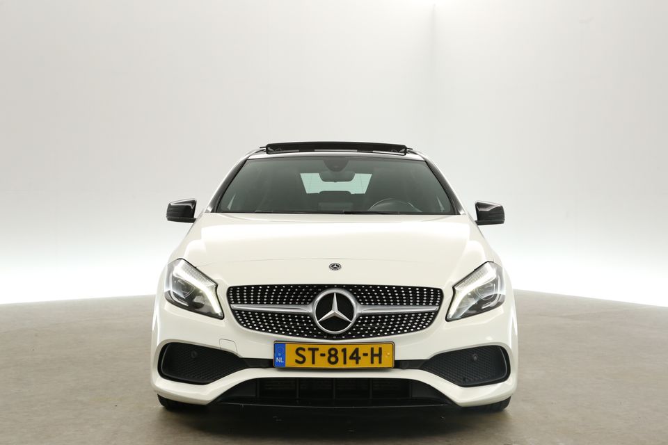 Mercedes-Benz A-Klasse 180 AMG Automaat Pano Airco Camera Cruise Carplay PDC Navi Sfeerverl. LED 18"LMV