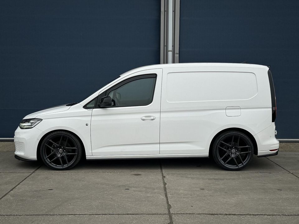 Volkswagen Caddy Cargo 2.0 TDI 1st Edition AUTOMAAT / VERLAAGD / SPOILERS / CRUISE CONTROLE / VIRTUAL COCKPIT