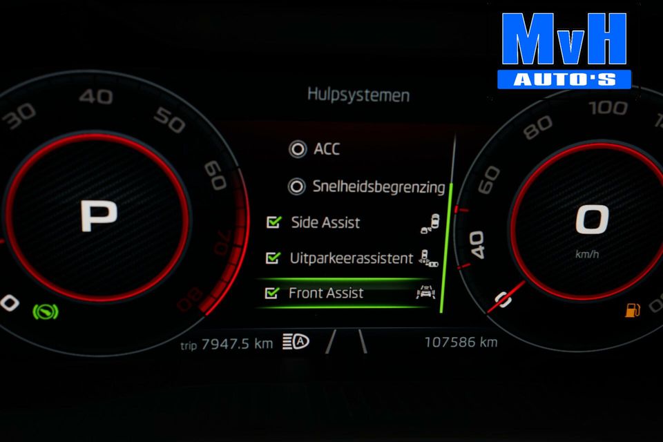 Škoda Karoq 1.5 TSI ACT Sportline Business|PANO|VIRTUAL|LUXE!