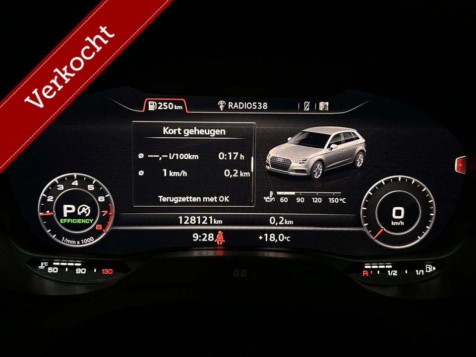 Audi A3 Sportback 35 TFSI CoD Black Edition S-Line Virtual