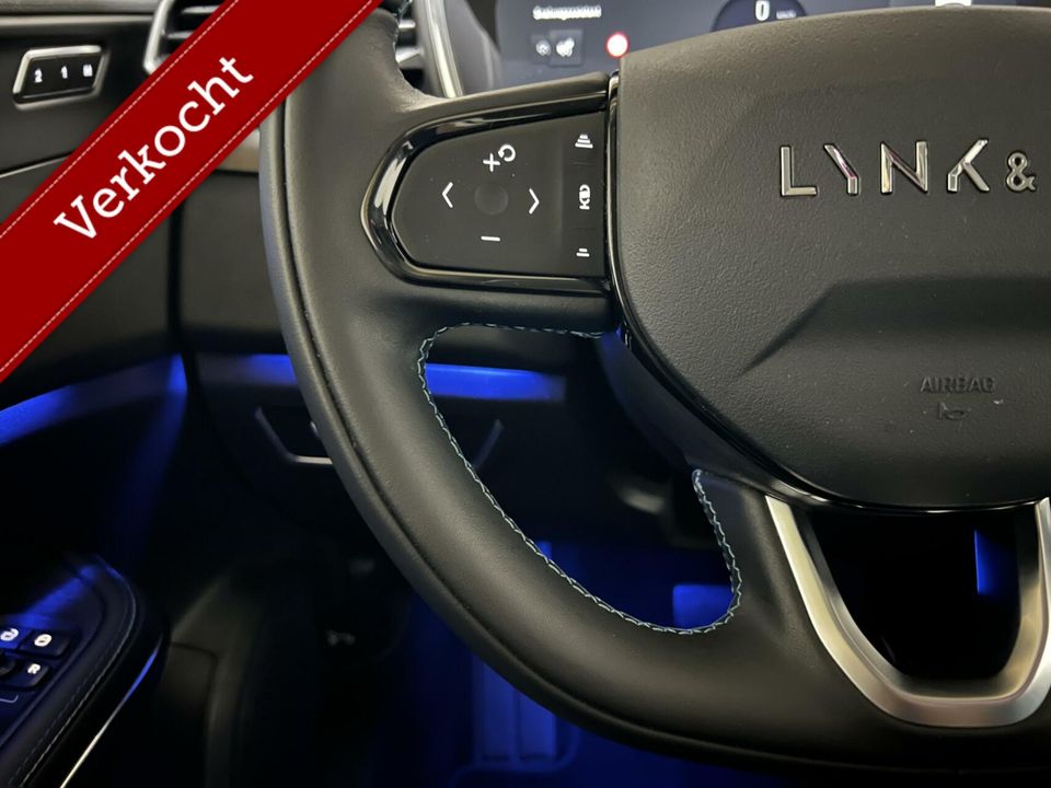 Lynk & Co 01 1.5 Plug-in Black Edition Sfeerver. Pano Trekh.