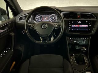 Volkswagen Tiguan 1.5 TSI R-Line Pano Virtual Trekh. Massage