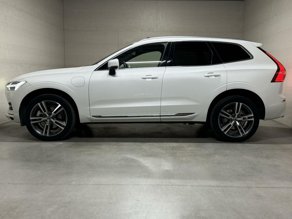 Volvo XC60 2.0 T8 Twin Engine AWD Inscription Pano Leer Trek