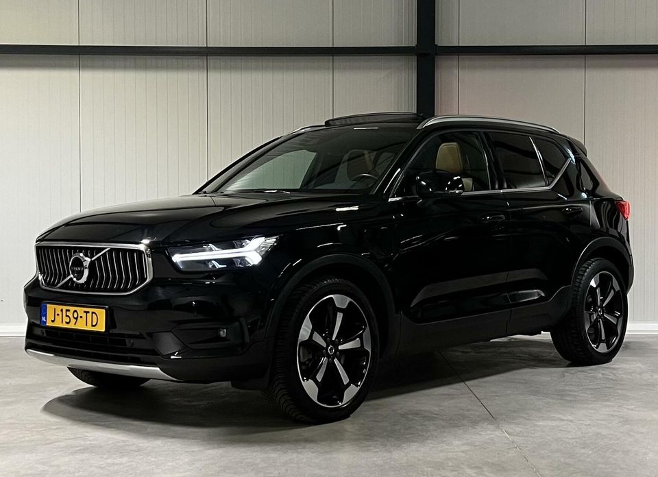 Volvo XC40 1.5 T5 Recharge 262PK Inscription Pano H&K Leer