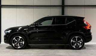 Volvo XC40 1.5 T5 Recharge 262PK Inscription Pano H&K Leer