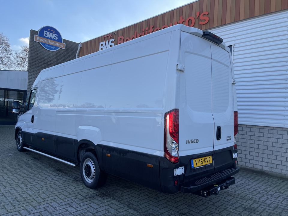 Iveco Daily 35S14V 2.3 410 L4H2 automaat / vaste prijs rijklaar € 23.950 ex btw / lease vanaf € 428 / cruise en climate control / trekhaak 3500 kg / euro 6 diesel / bpm vrij / laadruimte 475 cm lang