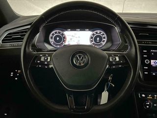 Volkswagen Tiguan 1.5 TSI R-Line Pano Virtual Trekh. Massage