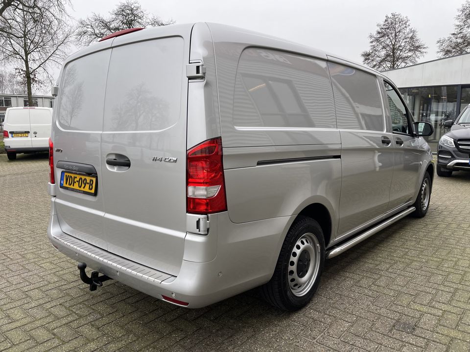 Mercedes-Benz Vito 114 CDI Lang L2H1 automaat / vaste prijs rijklaar € 26.950 ex btw / bpm vrij / lease vanaf € 439 / airco / cruise / navi / camera / pdc / stoelverwarming / led koplampen !