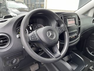 Mercedes-Benz Vito 114 CDI Lang L2H1 automaat / vaste prijs rijklaar € 26.950 ex btw / bpm vrij / lease vanaf € 439 / airco / cruise / navi / camera / pdc / stoelverwarming / led koplampen !