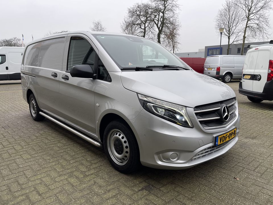 Mercedes-Benz Vito 114 CDI Lang L2H1 automaat / vaste prijs rijklaar € 26.950 ex btw / bpm vrij / lease vanaf € 439 / airco / cruise / navi / camera / pdc / stoelverwarming / led koplampen !