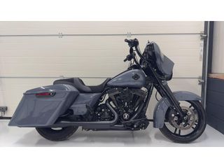 Harley Davidson 103 FLHXS Street Glide CVO Nardo Streetglide