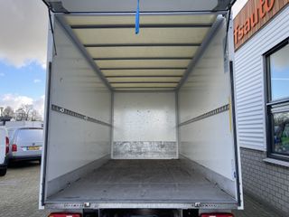 Iveco Daily 35C16 2.3 410 160pk bakwagen dubbellucht met Palfinger laadklep / handgeschakeld / euro 6 / lease vanaf € 500 / airco / netto laadvermogen 880kg / L 430 cm x H 207 cm x H 210 cm