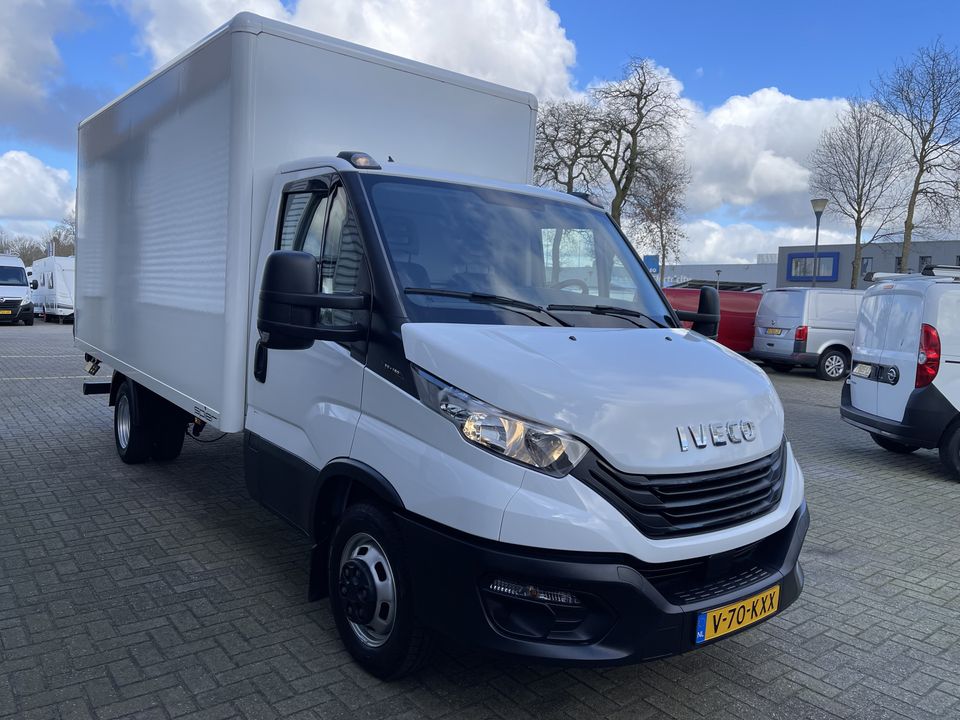 Iveco Daily 35C16 2.3 410 160pk bakwagen dubbellucht met Palfinger laadklep / handgeschakeld / euro 6 / lease vanaf € 500 / airco / netto laadvermogen 880kg / L 430 cm x H 207 cm x H 210 cm