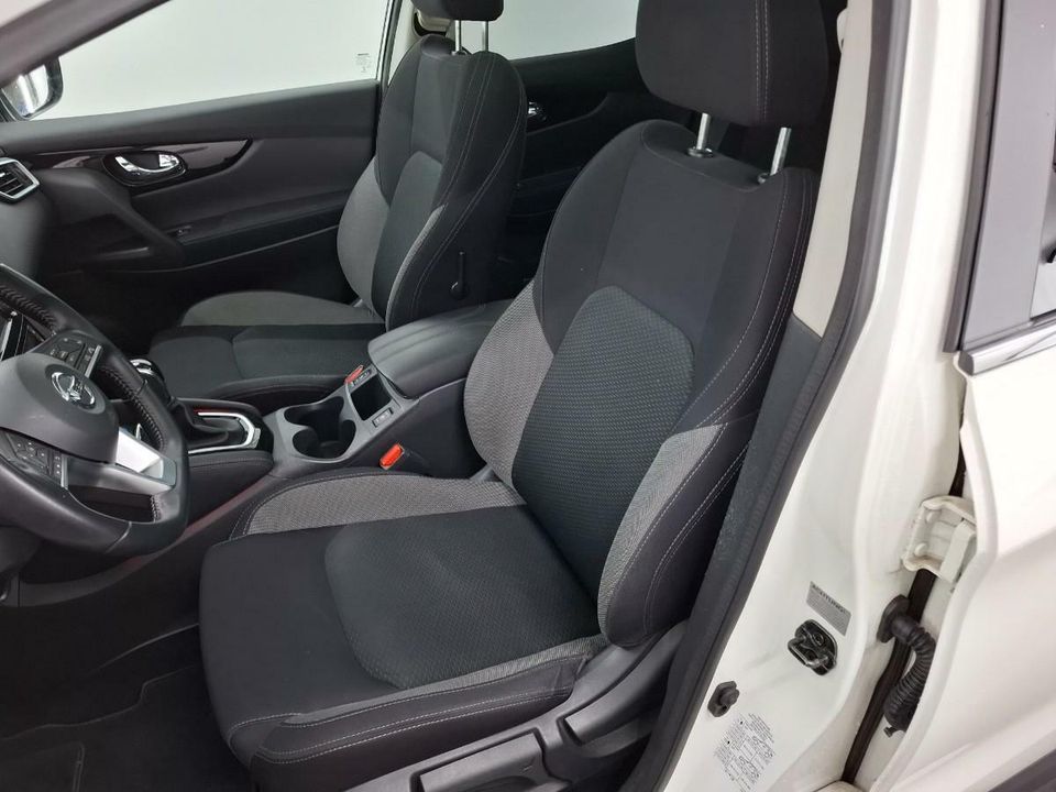 Nissan QASHQAI 1.3 DIG-T Pano 360° Trekh. Navi Cruise NAP