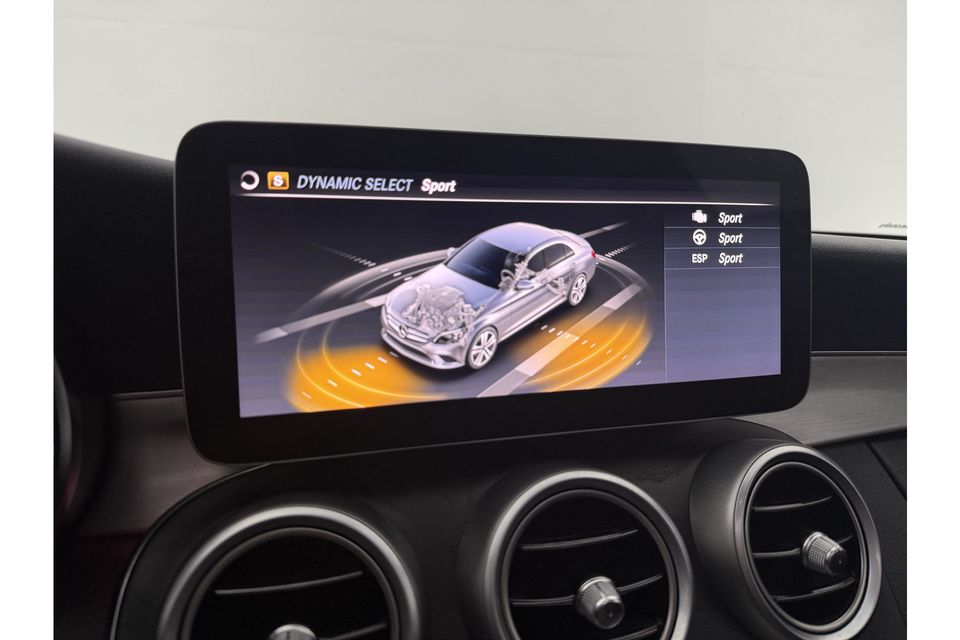 Mercedes-Benz C-Klasse 180 Business Solution AMG | 157PK | Pano Camera Carplay LED Sfeerverl. Cruise Clima Navi Virtual 18"LMV DAB+ Stoelverwarming