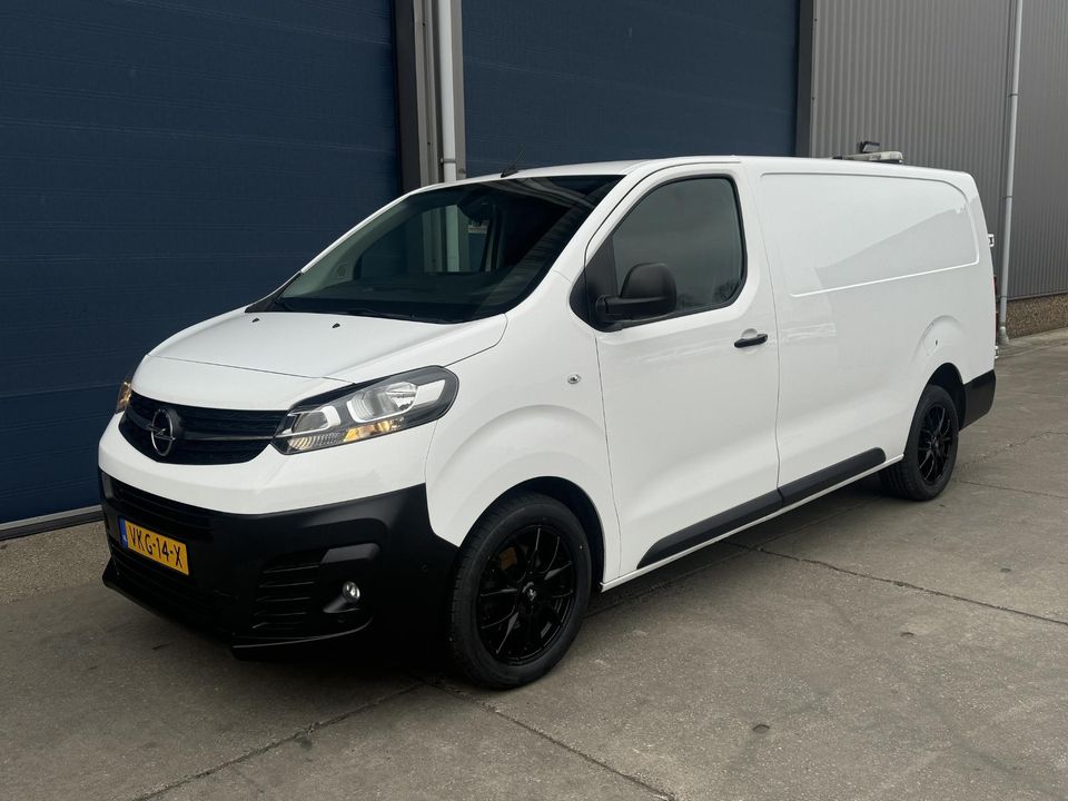 Opel Vivaro 1.5 CDTI L2H1 Edition L3H1 / AIRCO / CRUISE CONTROLE / NAVI / ZWAAILAMP / LEER