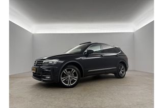 Volkswagen Tiguan 1.5 TSI R-line 150PK DSG | ACC Camera Carplay Pano LED Trekhaak Virtual 19"LMV Navi Massagestoel Stoelverwarming PDC