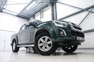 Isuzu D-max 1.9 Double Cab lang LS | 4x4 | Camera | Automaat | Zeer netjes | LED | Toyota Hilux |