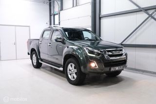 Isuzu D-max 1.9 Double Cab lang LS | 4x4 | Camera | Automaat | Zeer netjes | LED | Toyota Hilux |