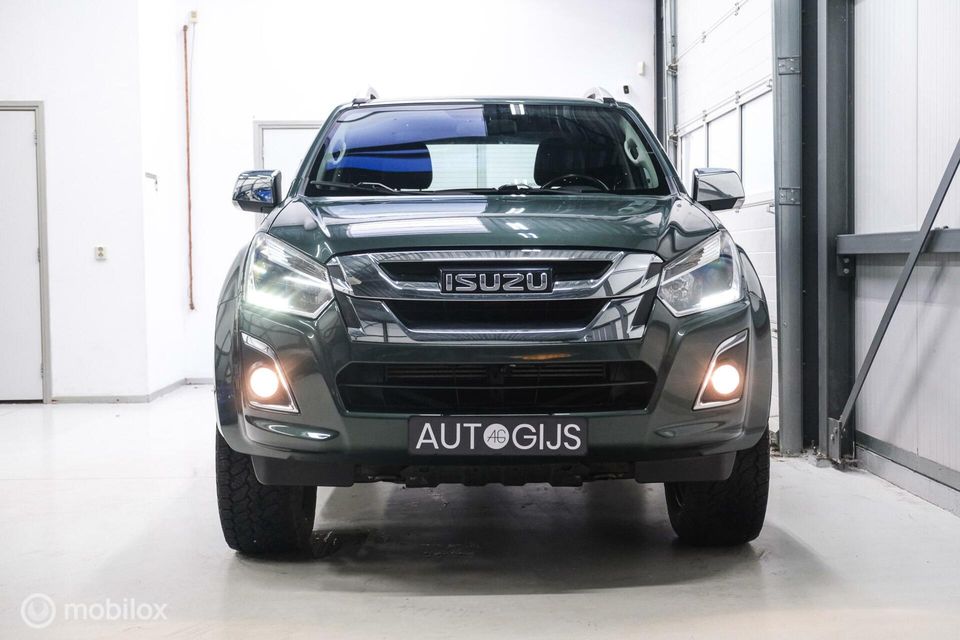 Isuzu D-max 1.9 Double Cab lang LS | 4x4 | Camera | Automaat | Zeer netjes | LED | Toyota Hilux |