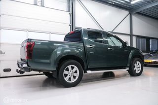 Isuzu D-max 1.9 Double Cab lang LS | 4x4 | Camera | Automaat | Zeer netjes | LED | Toyota Hilux |