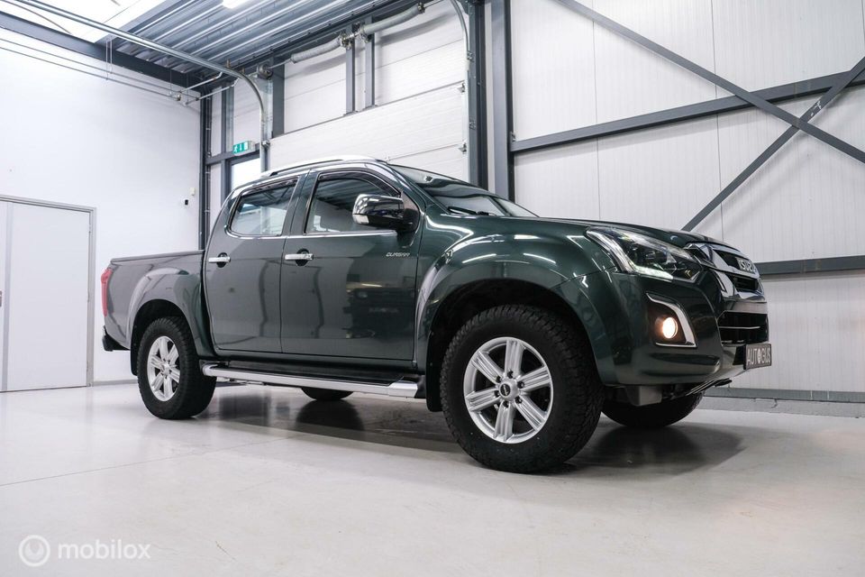 Isuzu D-max 1.9 Double Cab lang LS | 4x4 | Camera | Automaat | Zeer netjes | LED | Toyota Hilux |