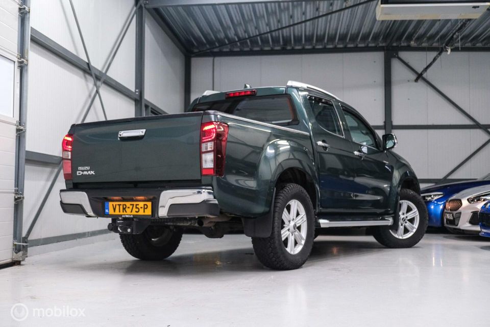 Isuzu D-max 1.9 Double Cab lang LS | 4x4 | Camera | Automaat | Zeer netjes | LED | Toyota Hilux |