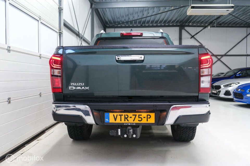 Isuzu D-max 1.9 Double Cab lang LS | 4x4 | Camera | Automaat | Zeer netjes | LED | Toyota Hilux |