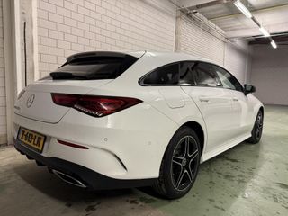 Mercedes-Benz CLA Shooting Brake 250 e AMG Line