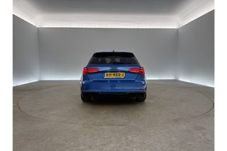 Audi A3 1.5 TFSI S Line Automaat LED Clima Cruise Navigatie Stoelverwarming Parkeersensoren 18"LMV