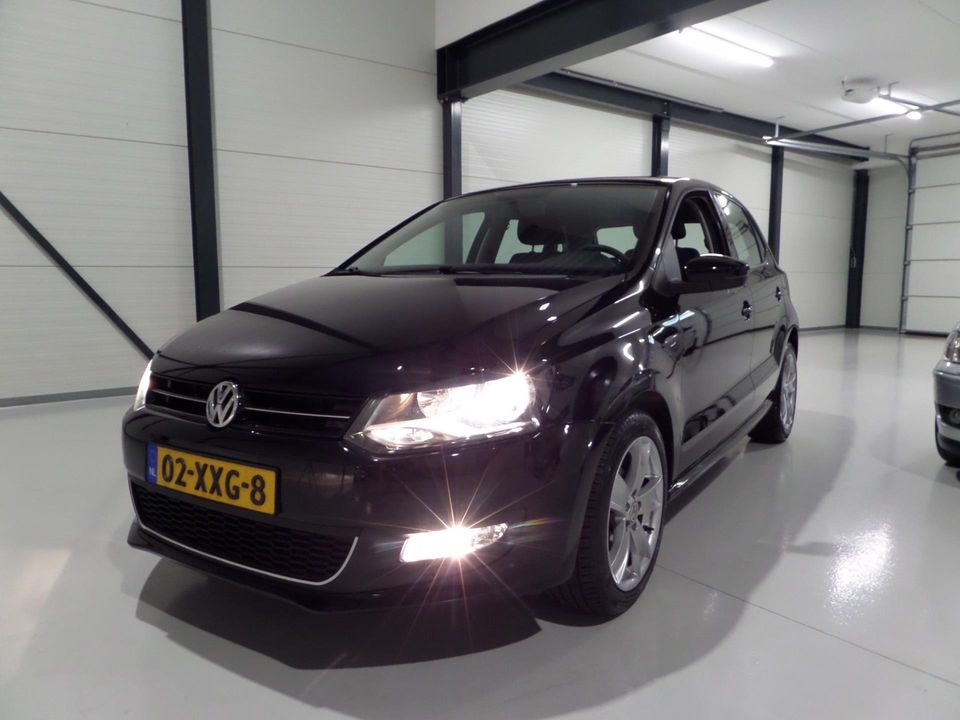 Volkswagen Polo 1.2 TSI DSG Comfortline "Origineel NL!" Automaat Bluetooth Navigatie Parkeersensor, van 2e eigenaar in nieuwstaat!