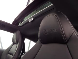 Audi A1 1.8 TFSI 192PK 3X S-Line Automaat! Schaalstoelen Pano Xenon-LED Stoelverwarming DAB+, van 2e eigenaar in nieuwstaat!