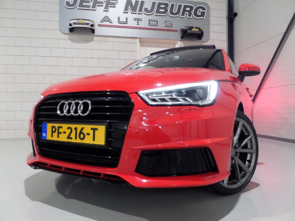 Audi A1 1.8 TFSI 192PK 3X S-Line Automaat! Schaalstoelen Pano Xenon-LED Stoelverwarming DAB+, van 2e eigenaar in nieuwstaat!