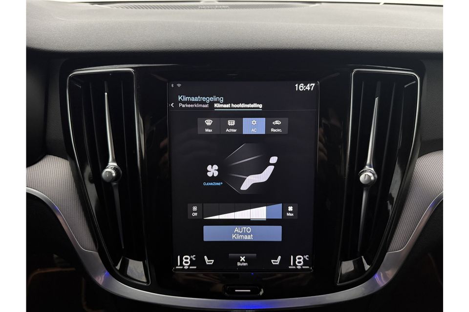 Volvo V60 2.0 T6 Twin Engine AWD R-Design | Harman/Kardon | 342PK Camera LED Carplay Clima Sfeerverl. Memory-Seat Trekhaak Navi Leder Virtual PDC Stoelverwarming 19"LMV