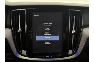 Volvo V60 2.0 T6 Twin Engine AWD R-Design | Harman/Kardon | 342PK Camera LED Carplay Clima Sfeerverl. Memory-Seat Trekhaak Navi Leder Virtual PDC Stoelverwarming 19"LMV