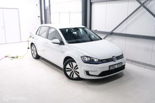 Volkswagen e-Golf | Adaptive | Stoelverwarming | PDC | Navigatie | Ambiance verlichting | LED |