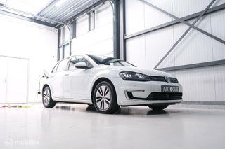 Volkswagen e-Golf | Adaptive | Stoelverwarming | PDC | Navigatie | Ambiance verlichting | LED |