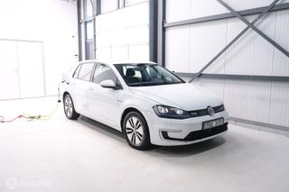 Volkswagen e-Golf | Adaptive | Stoelverwarming | PDC | Navigatie | Ambiance verlichting | LED |